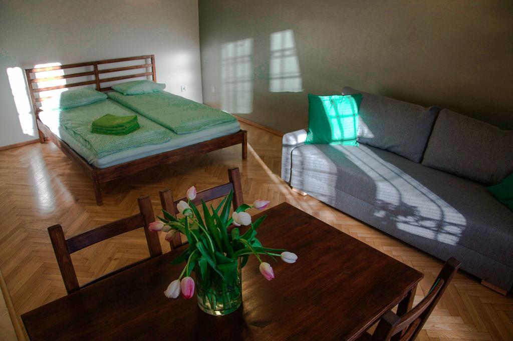 פוזנן Apartamenty Stary Rynek Paderewskiego מראה חיצוני תמונה